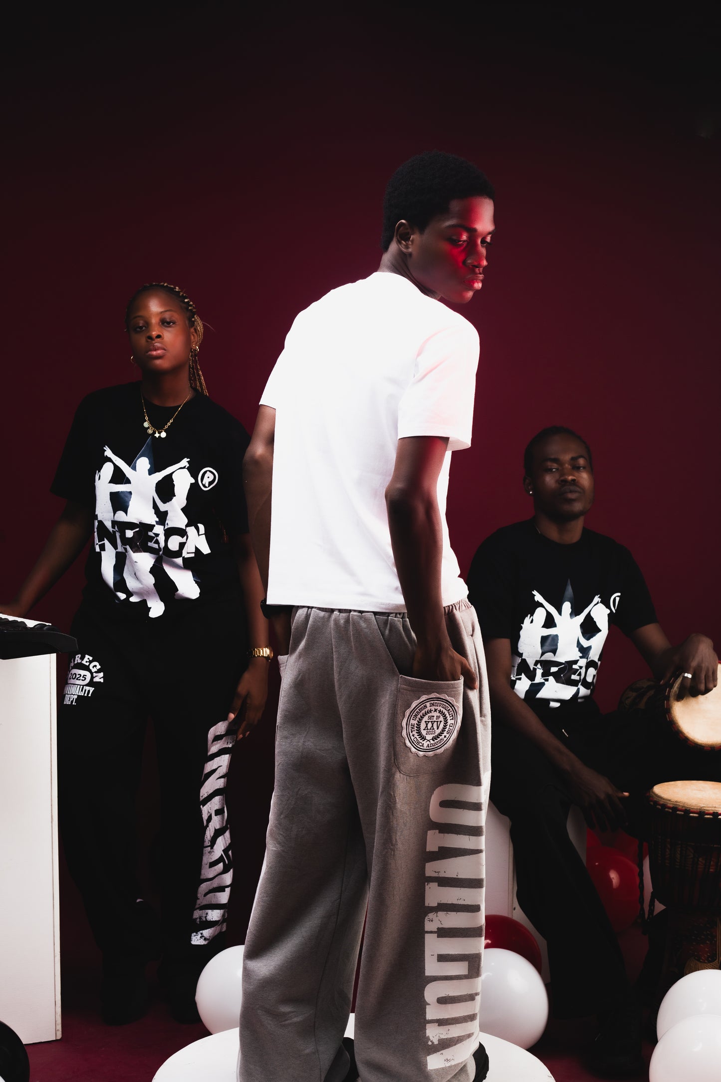 UNREGN I.D GREY SWEATS